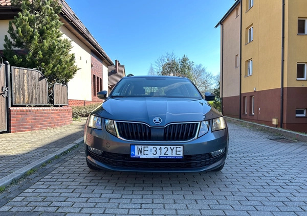 Skoda Octavia cena 59900 przebieg: 168300, rok produkcji 2019 z Chorzów małe 352